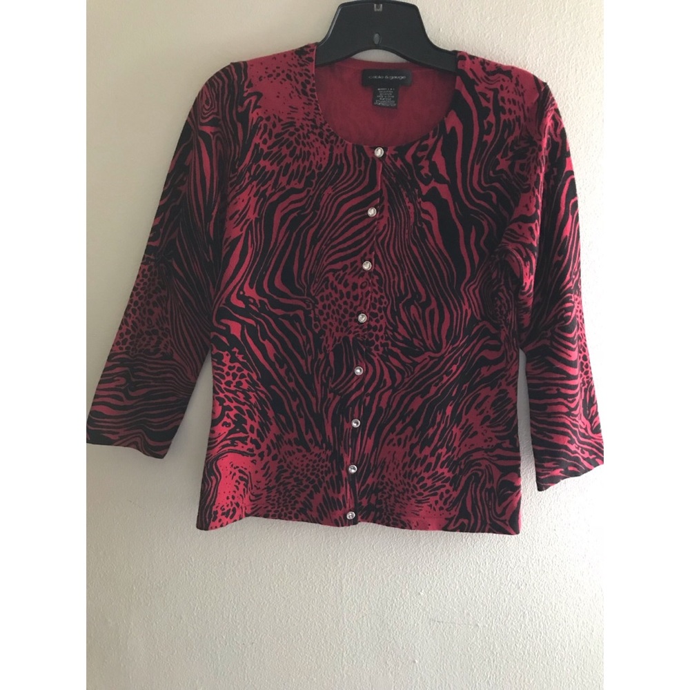 Cable & Gauge Size Small cardigan/shrug red&black